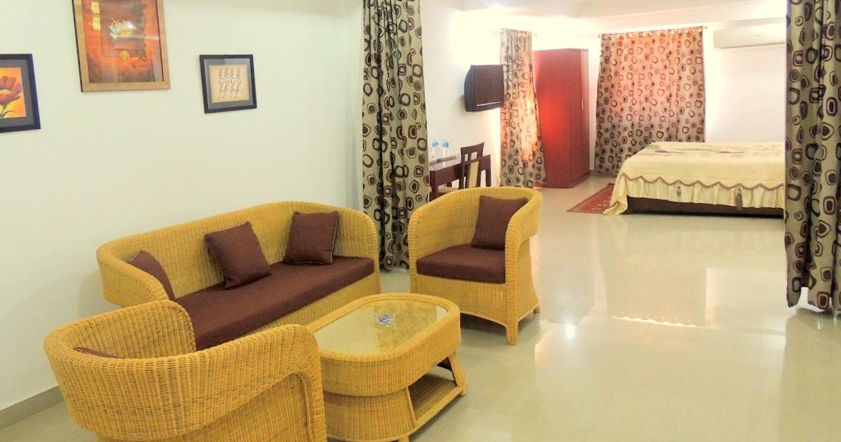 Hotel Aroma Residency Tinsukia Exterior foto